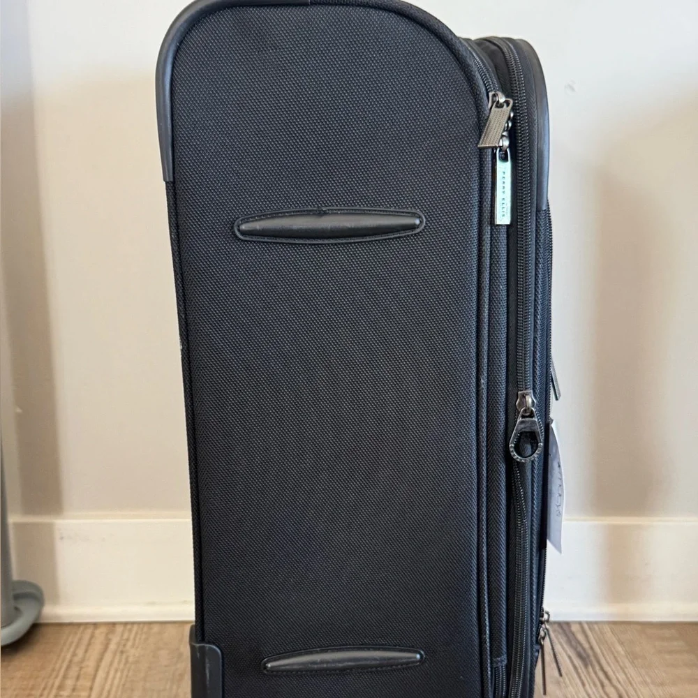 Perry Ellis Piece Luggage 21
